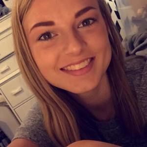 Meet your Posher, Abigail